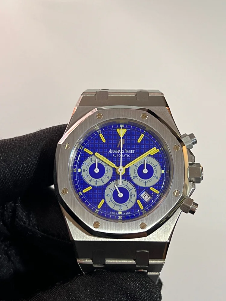 Audemars Piguet City Of Sails Royal Oak Limited Edition 300 pcs with Extract from Archives